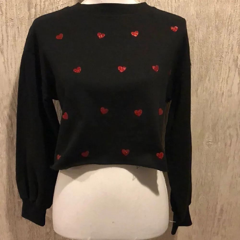 Beach Riot Black Cropped Sweatshirt with Red Glitter Hearts, Size Large